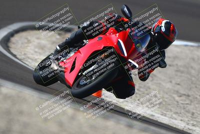 media/Nov-01-2025-TrackDaz (Sat) [[2b4d5192bc]]/C Group/1240pm (Turn 2 Outside)/